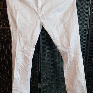 Bamboo jeans size 11 white